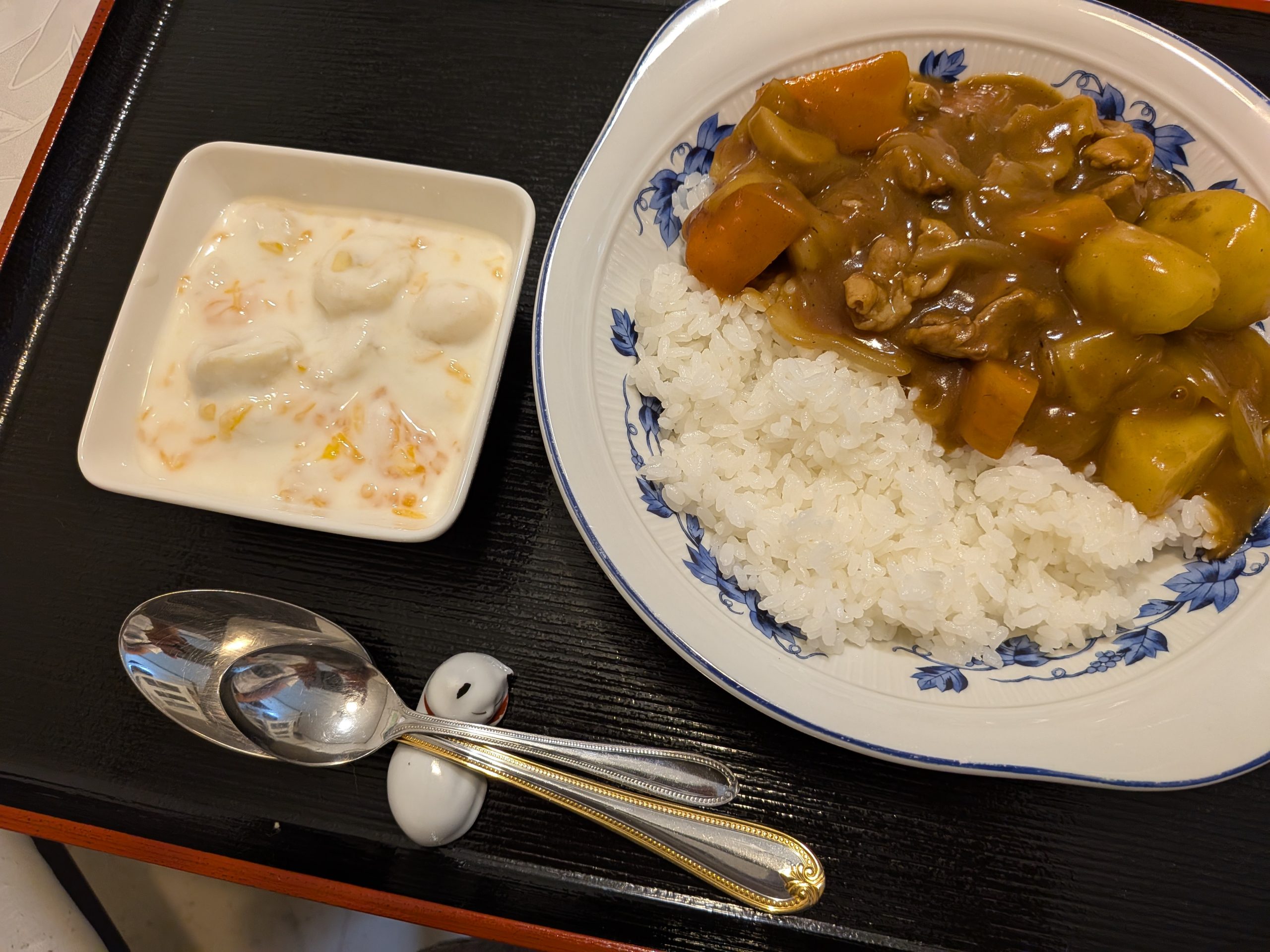 今日のお昼ご飯